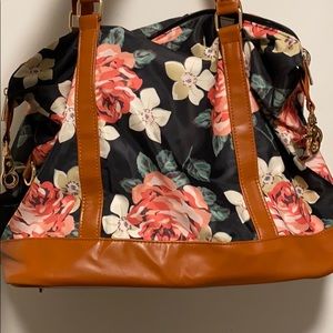 Floral travel bag